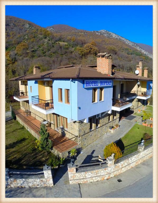 Voreas Hotel Káto Loutrákion Dış mekan fotoğraf
