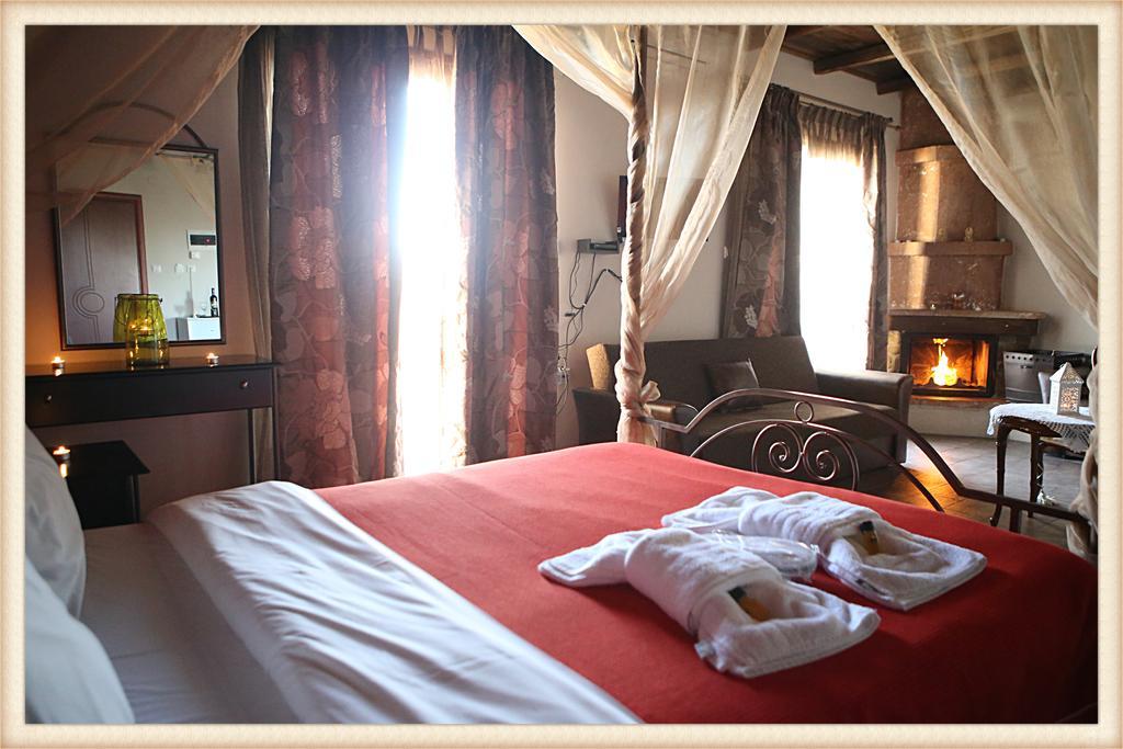 Voreas Hotel Káto Loutrákion Oda fotoğraf